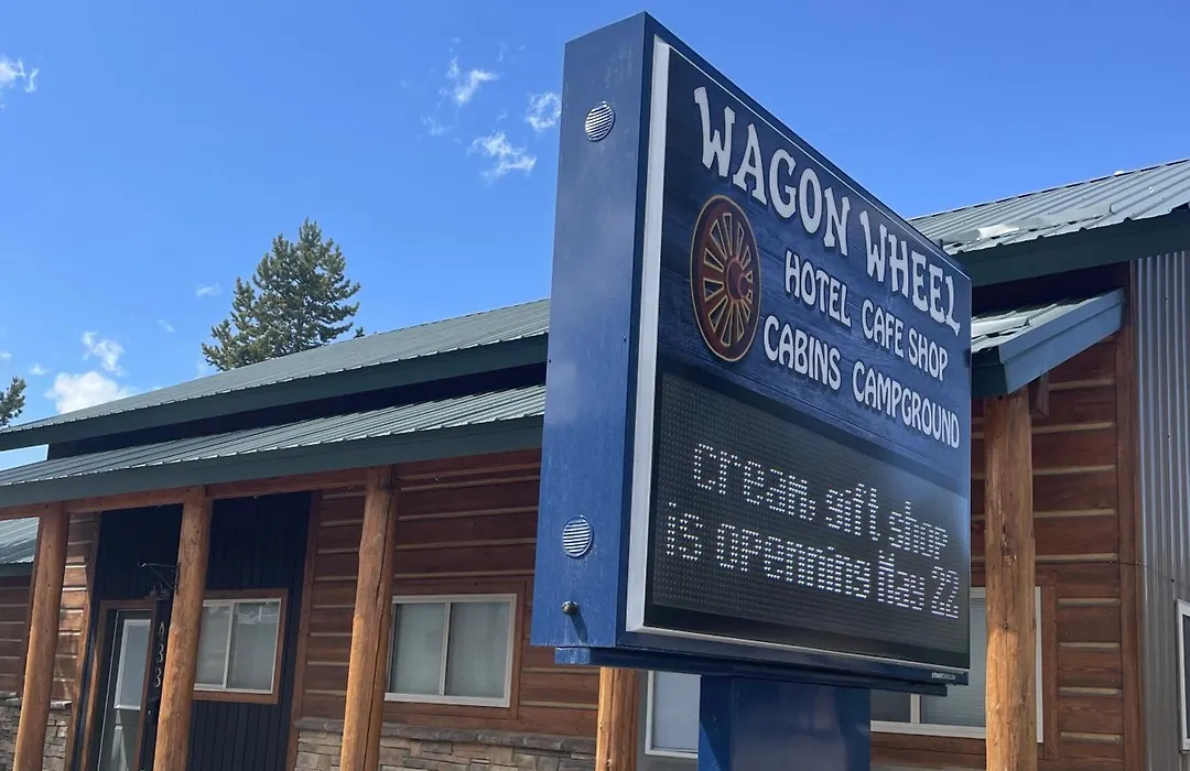 Wagon Wheel Hotel-1