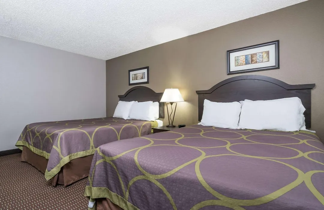 Super 8 By Wyndham Bismarck-1
