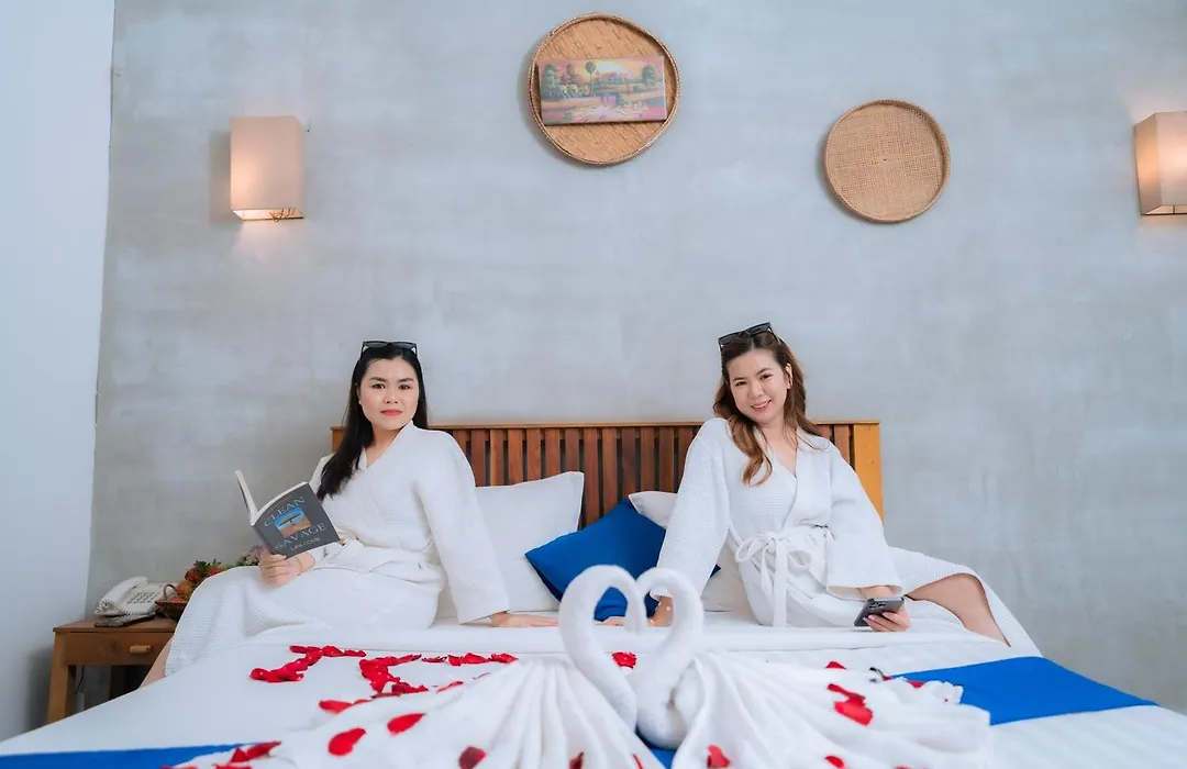Grand Elevation Hotel-1