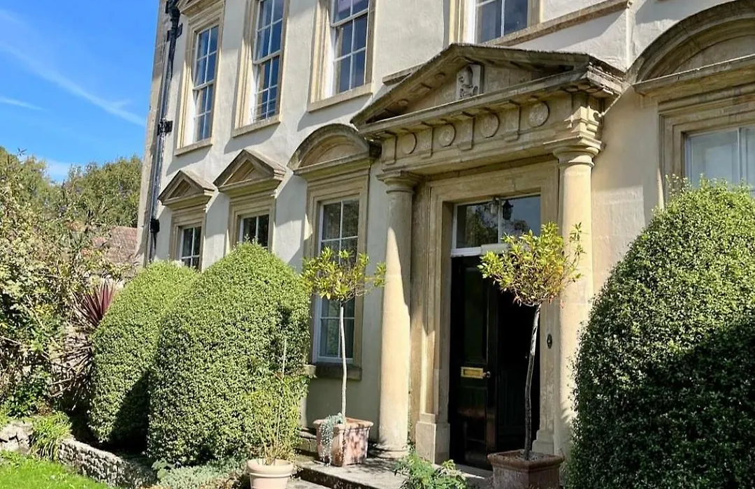 Bowlish House-1