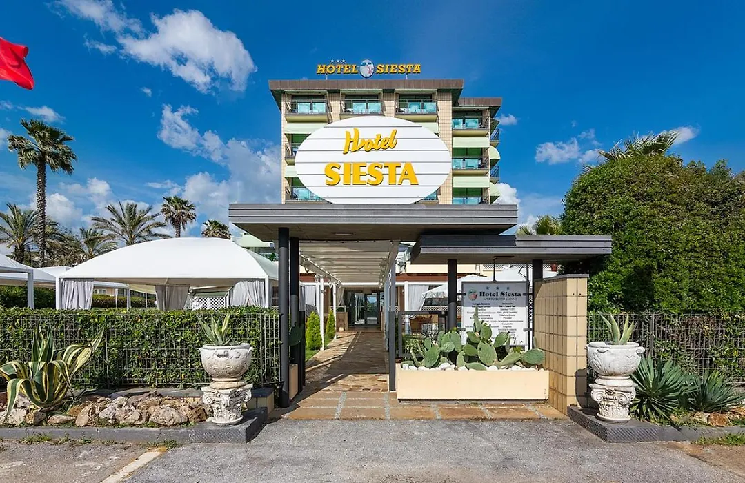 Hotel Siesta-1