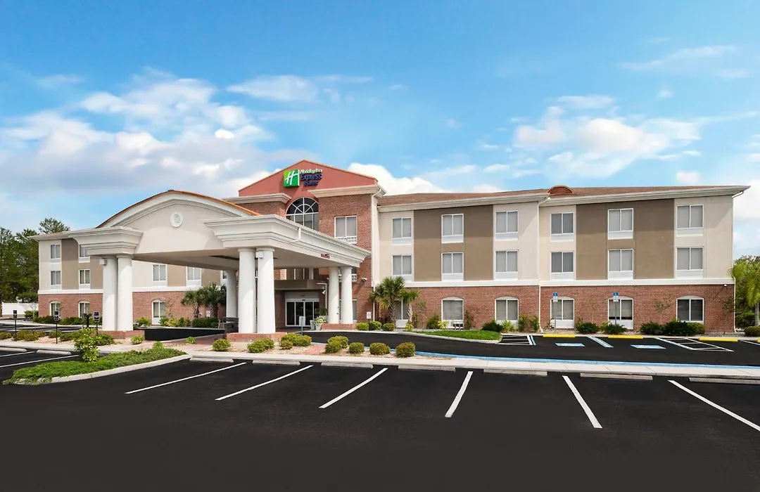 Holiday Inn Express & Suites Spring Hill By Ihg-1