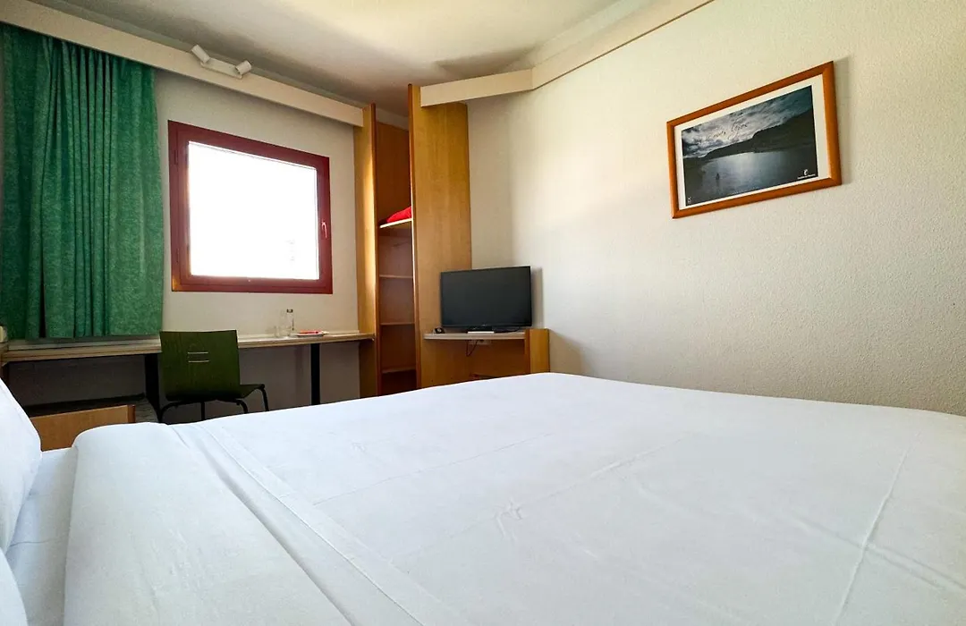 Hotel Iris Guadalajara-1