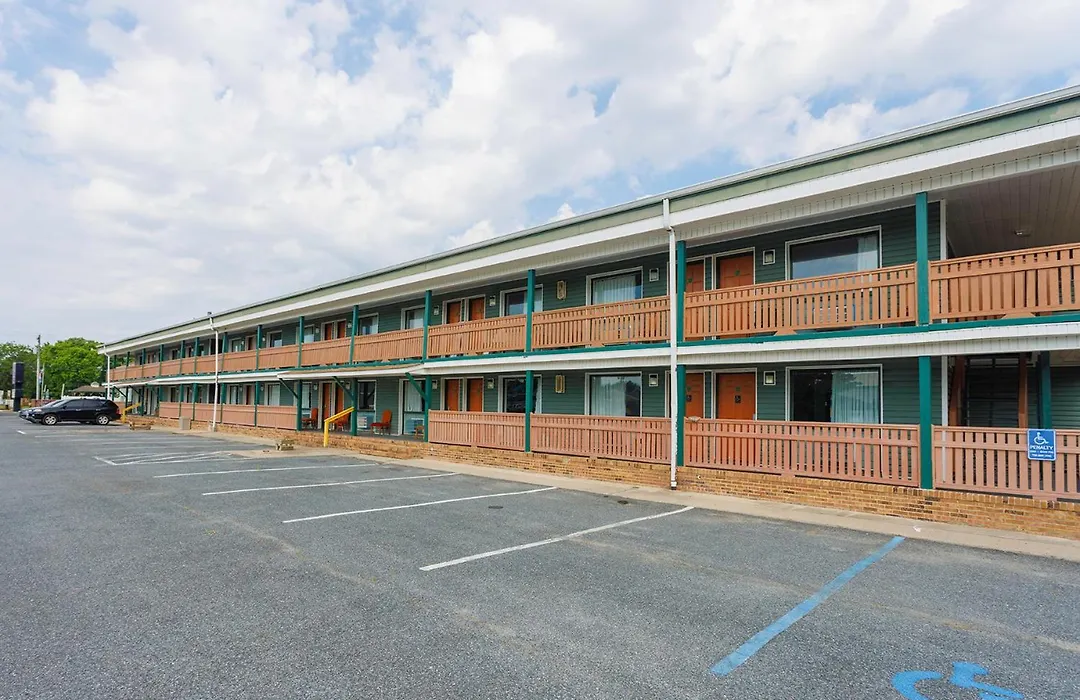 Atlantic Shores Inn And Suites-1