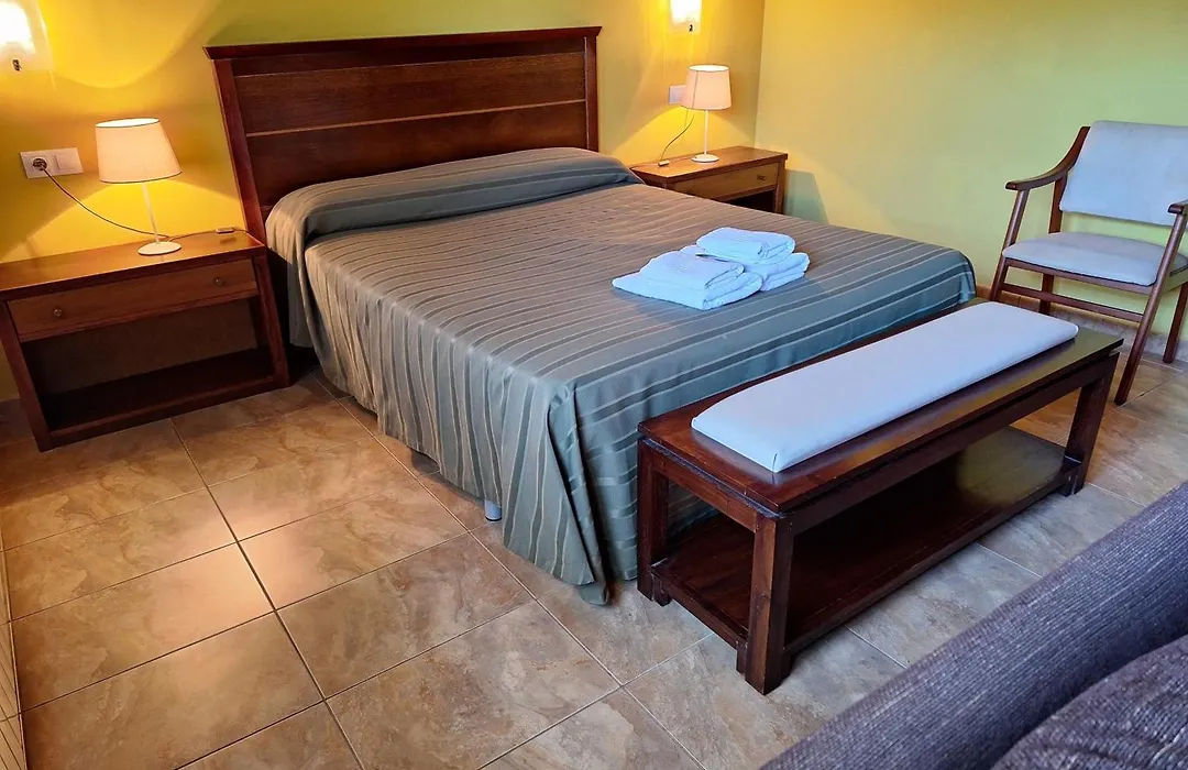 Hostal Europa-1