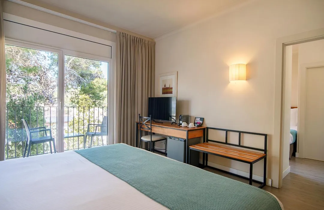 Hotel Hostalillo by Escampa Hotels-1