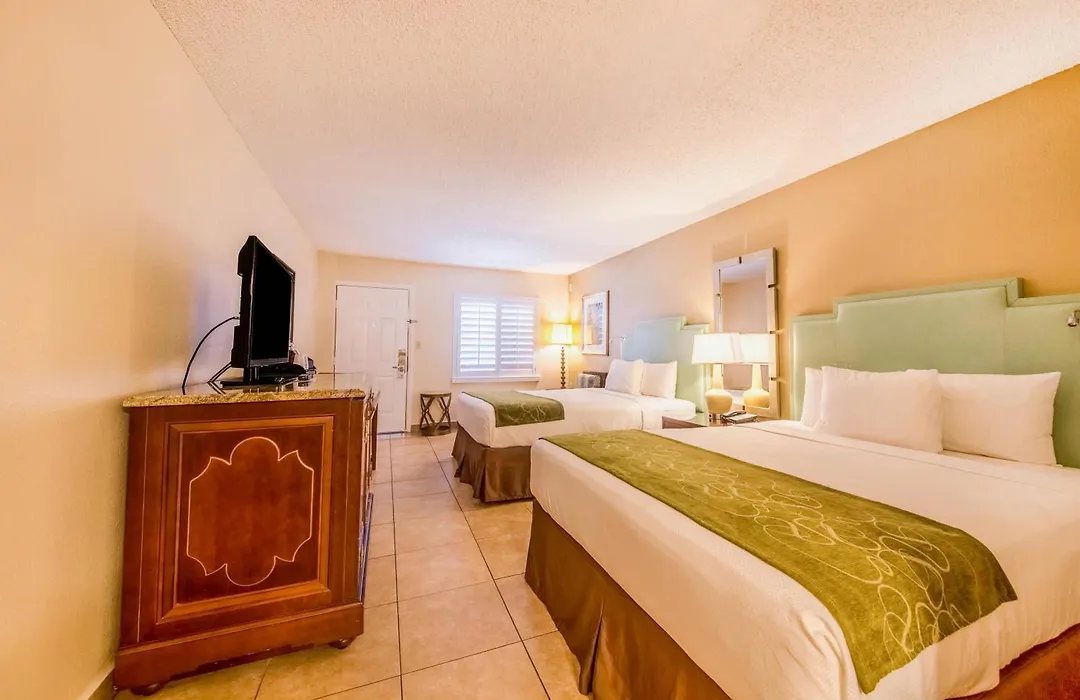 Seasons Florida Resort-1