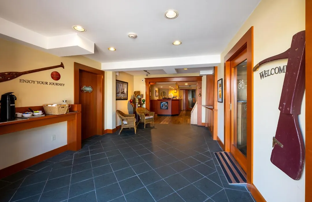 Sidney Waterfront Inn & Suites-1