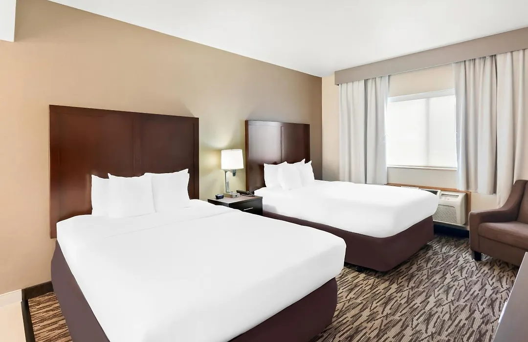 Comfort Suites Portland Airport-1