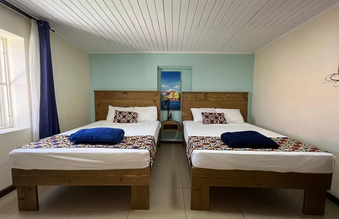Mustique Suites Curacao-1