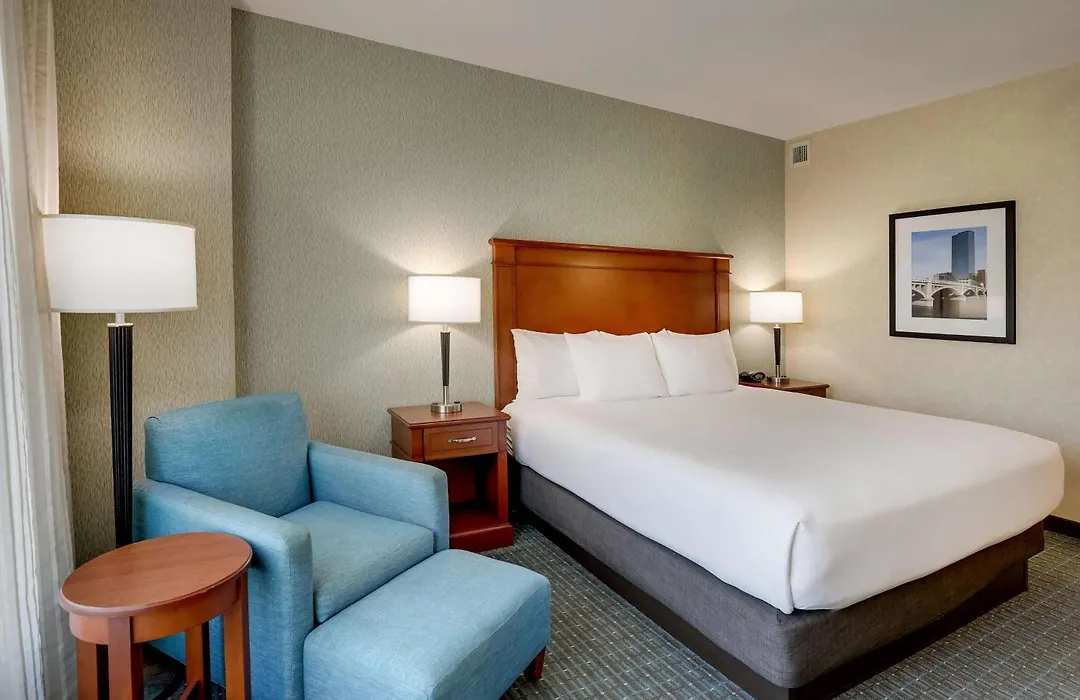 Drury Inn & Suites Grand Rapids-1