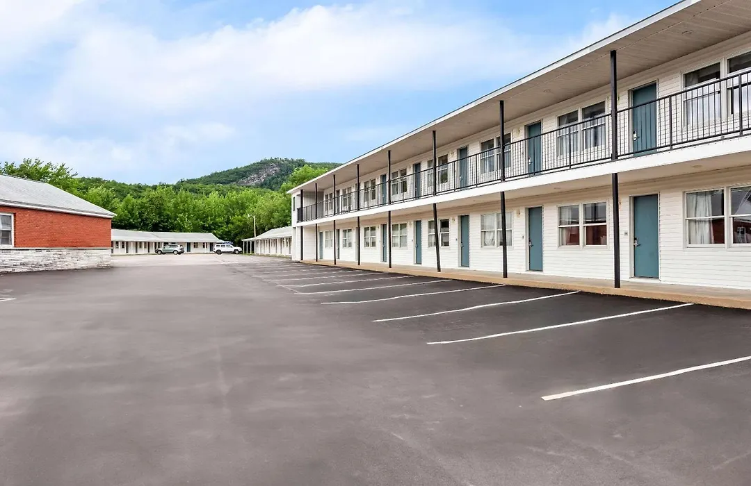 Quality Inn & Suites Gorham White Mountains-1
