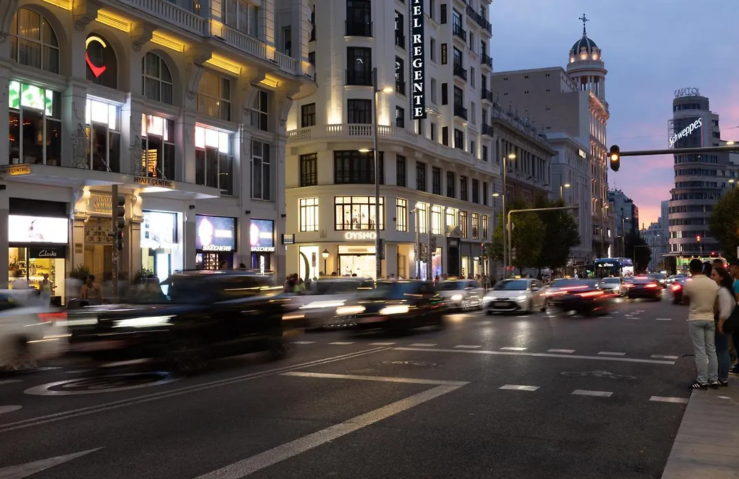 Hotel Avenida Gran Vía-1