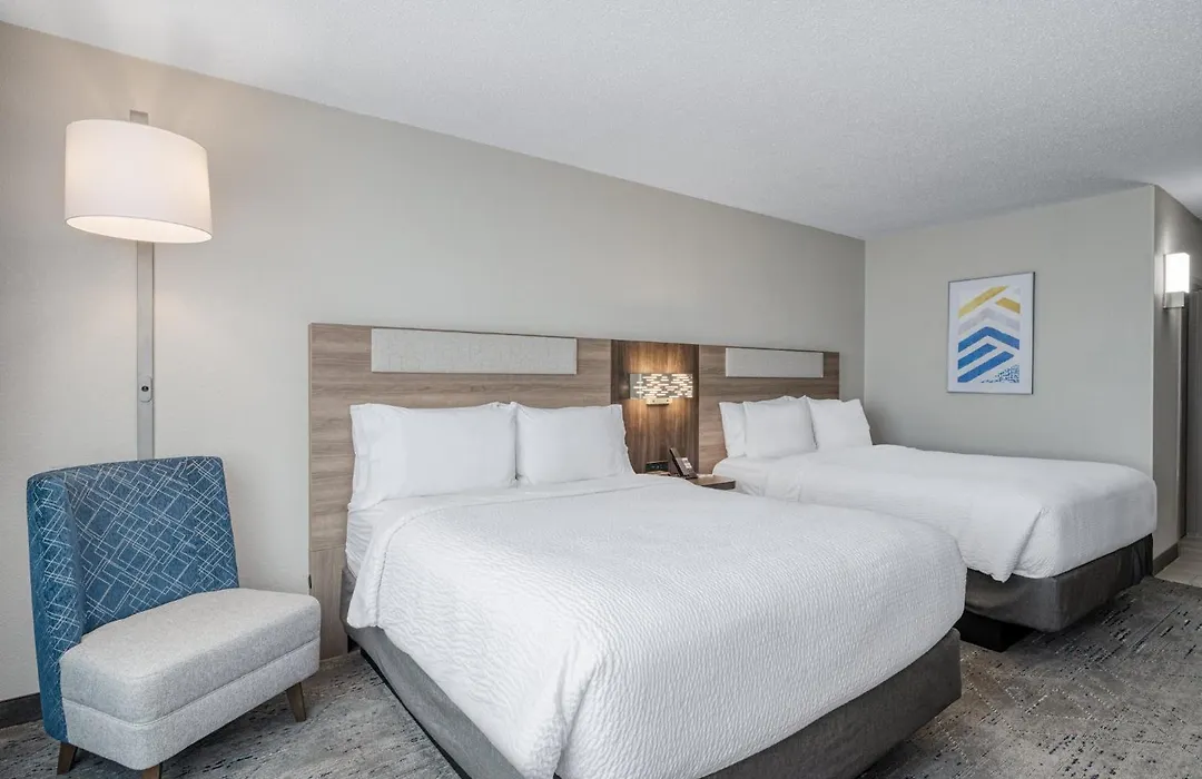 Holiday Inn Express Hotel & Suites Columbus Airport By Ihg-1
