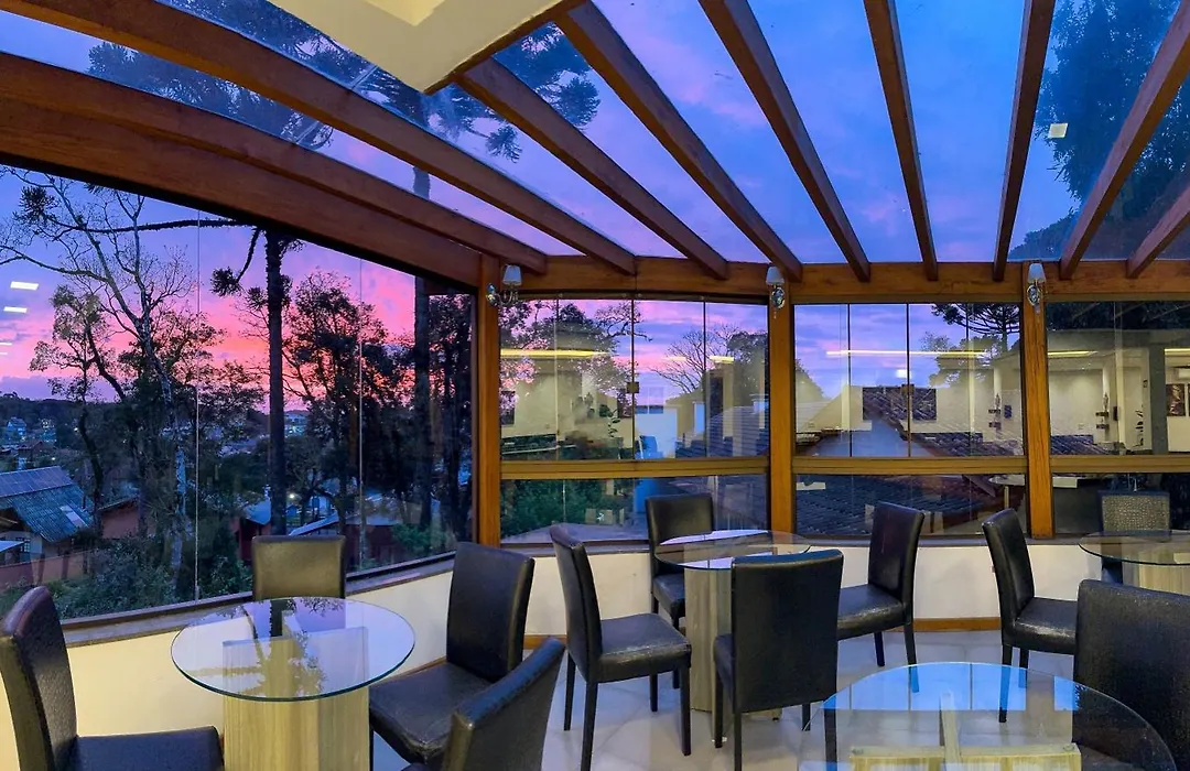 Hotel Golden Hills-1