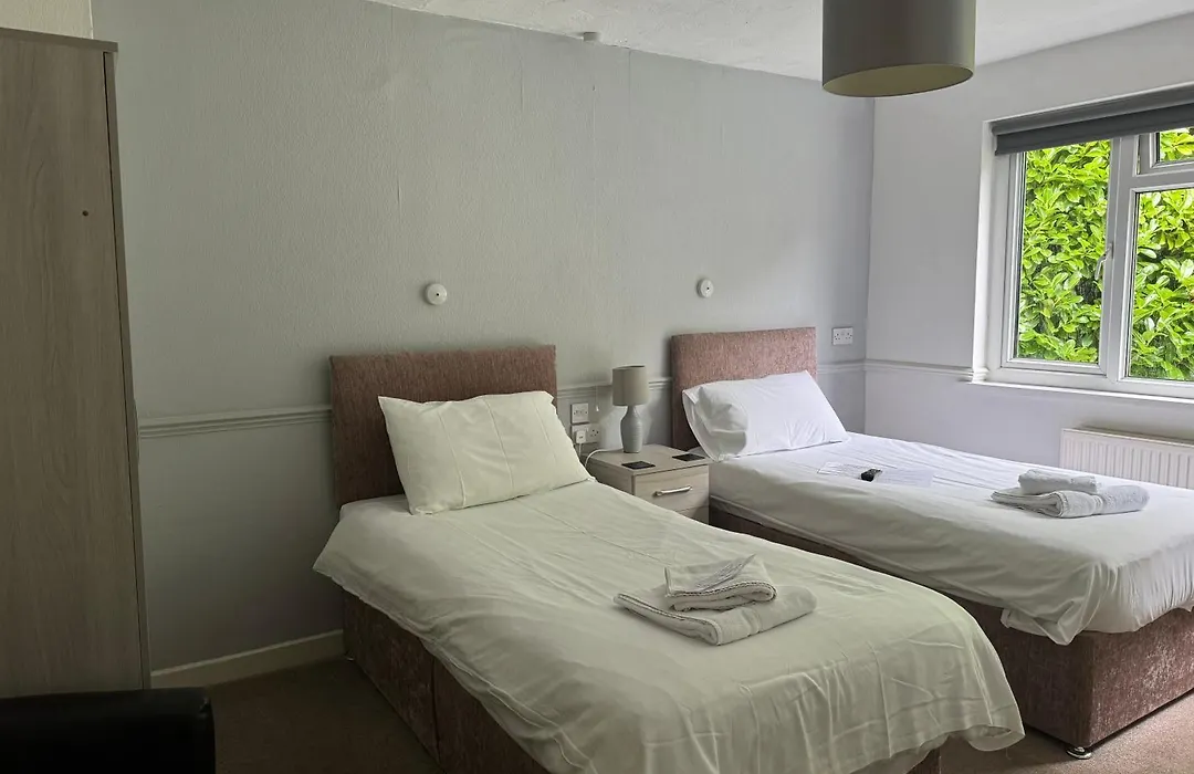 Cottage Court Hotel-1