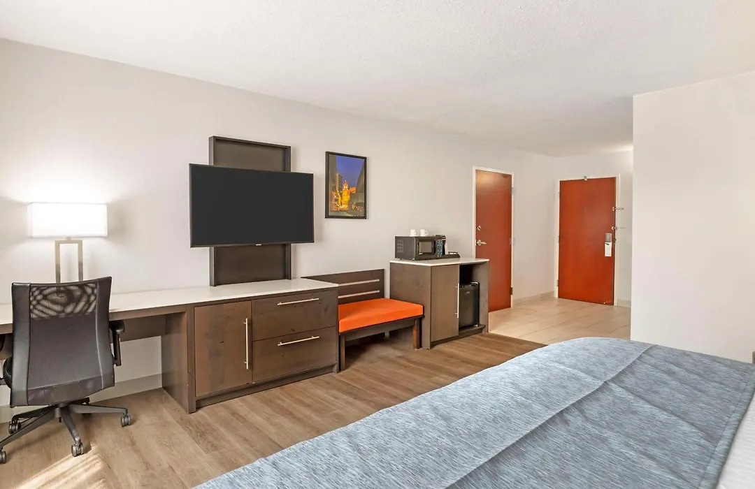 Best Western Premier Richmond City Gateway-1