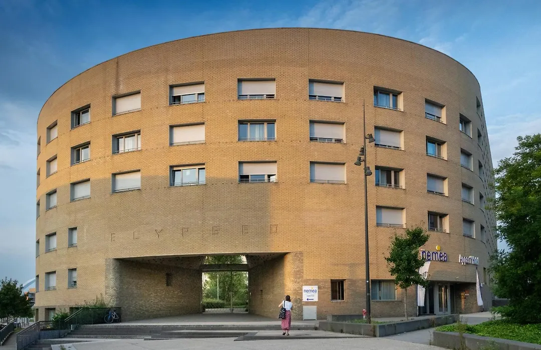 Néméa Appart-Hôtel Elypséo-1