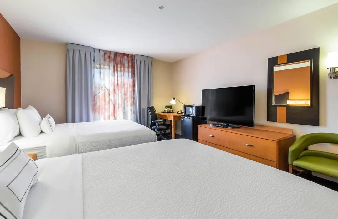 Fairfield Inn & Suites Columbia-1