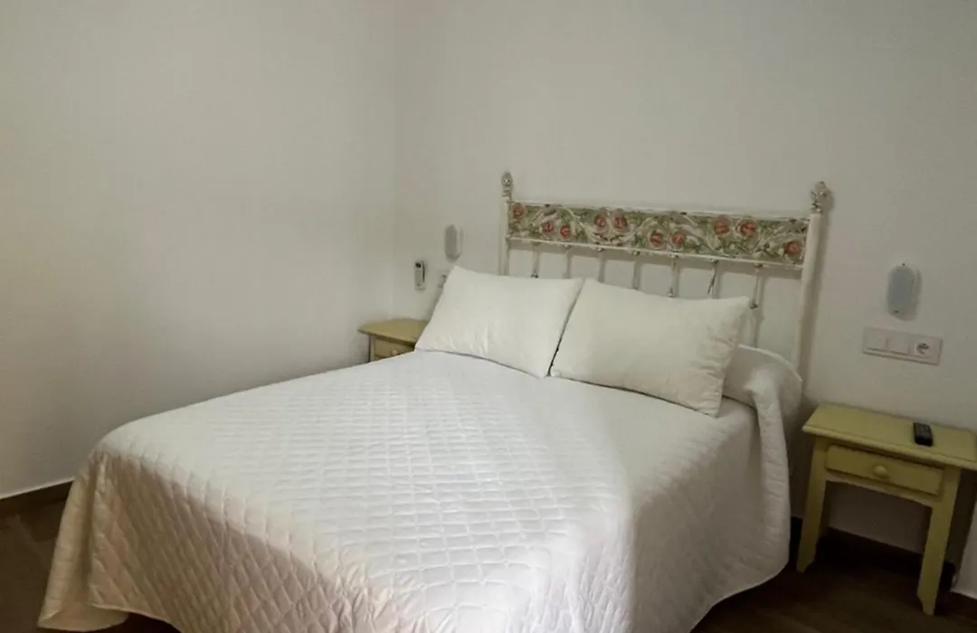 Hotel Mesón del Moro-1