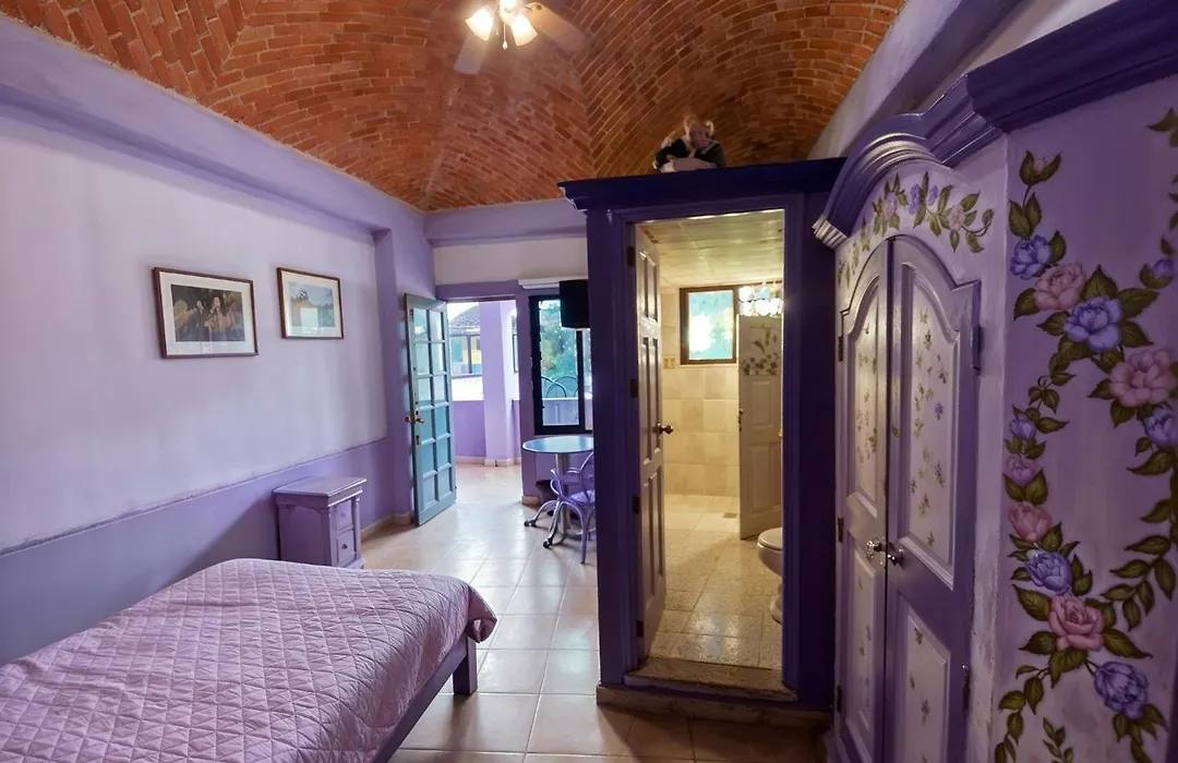Casa Morada-1