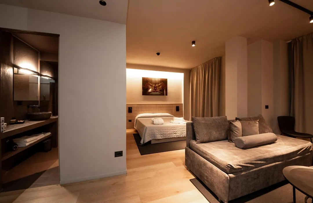 Mima Aparthotel Boutique & Spa-1