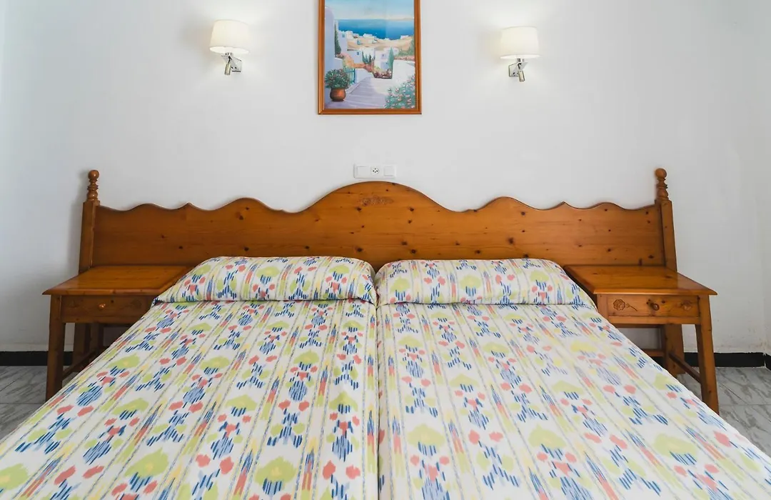 Hotel Amic Can Pastilla-1