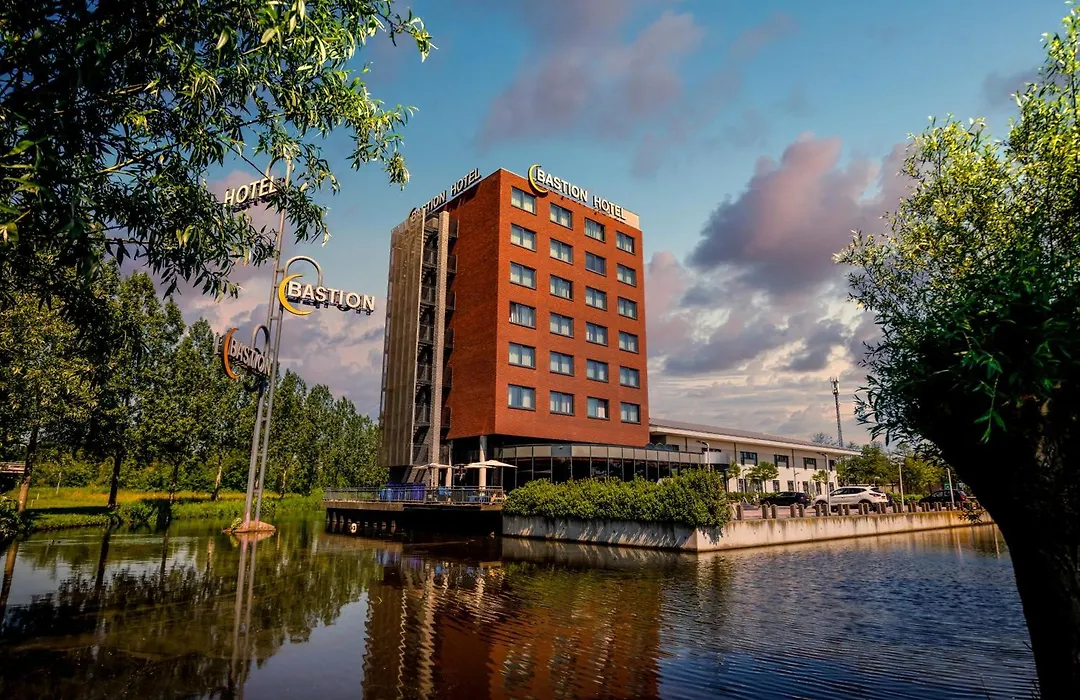 Bastion Hotel Haarlem Velsen-1