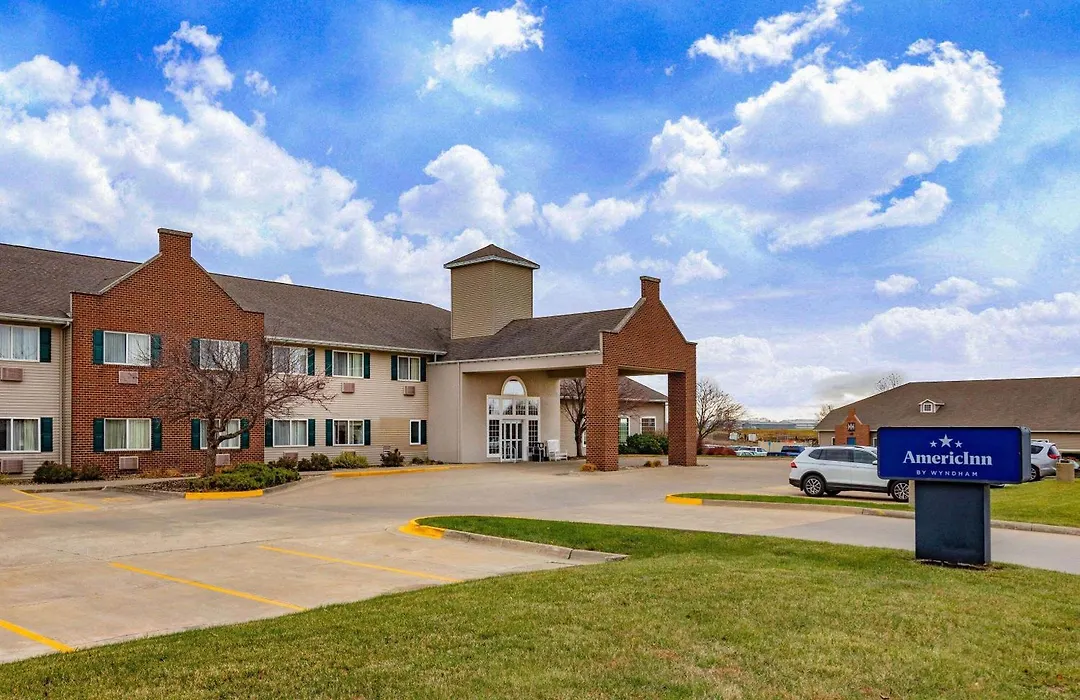 Americinn By Wyndham Pella-1