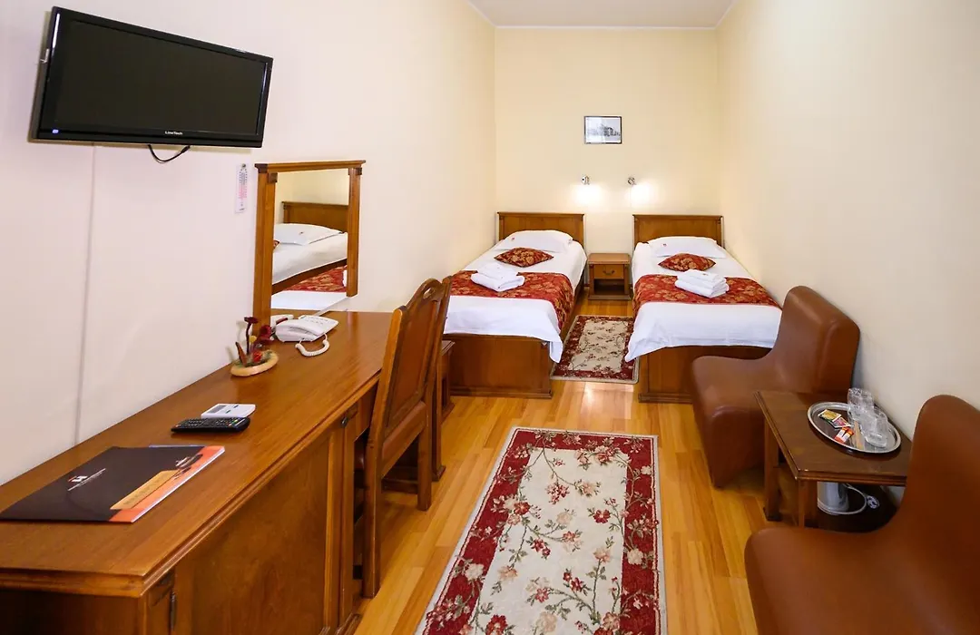 Hotel Transilvania-1