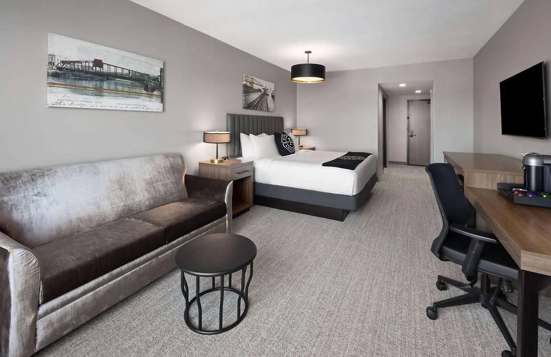 Riverbend Hotel And Suites, Trademark Collection By Wyndham-1