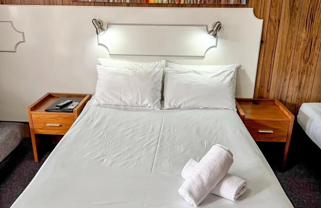 Pastoral Hotel Motel Echuca Cbd-1