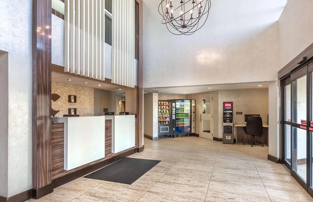 Comfort Inn-1