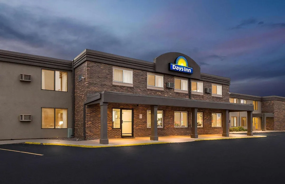 Days Inn By Wyndham Sioux Falls-1