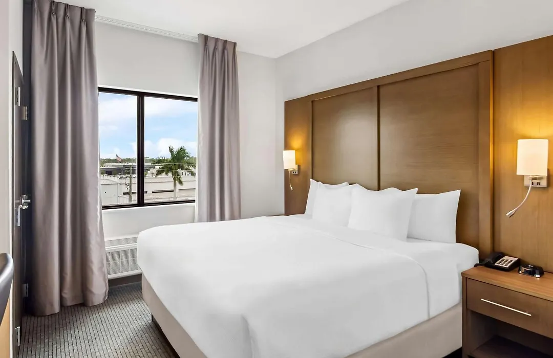 Comfort Suites Stuart-Hutchinson Island-1