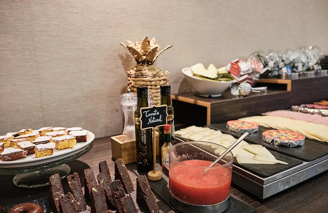 Hotel Ciudad de Compostela-1