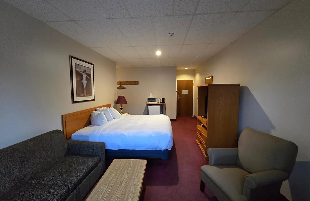 Travelodge By Wyndham Port Elgin-1