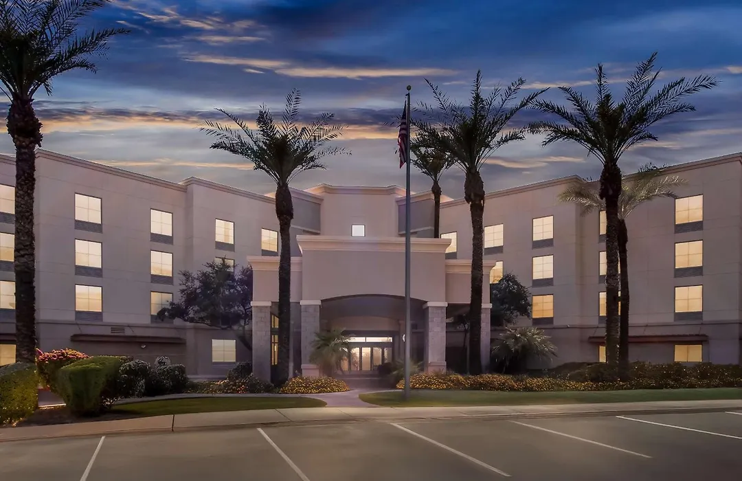 Hampton Inn & Suites Phoenix/Gilbert-1