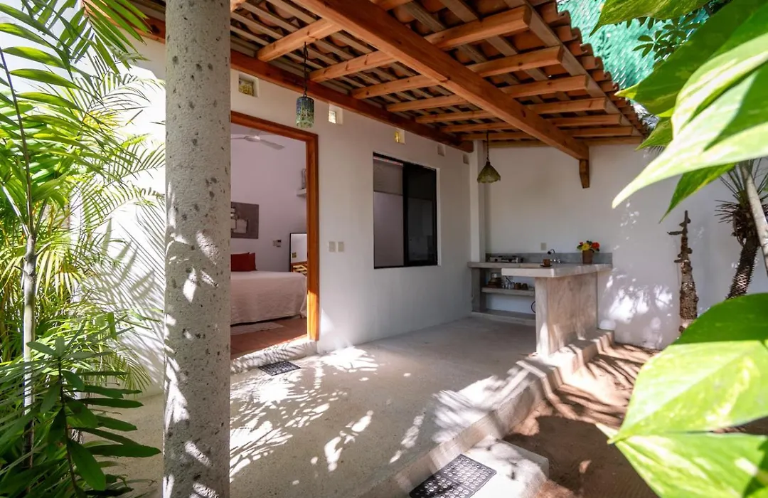 Hotel Villa Mozart Y Macondo-1