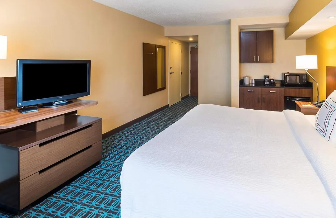 Fairfield Inn & Suites By Marriott Atlanta Perimeter Center-1