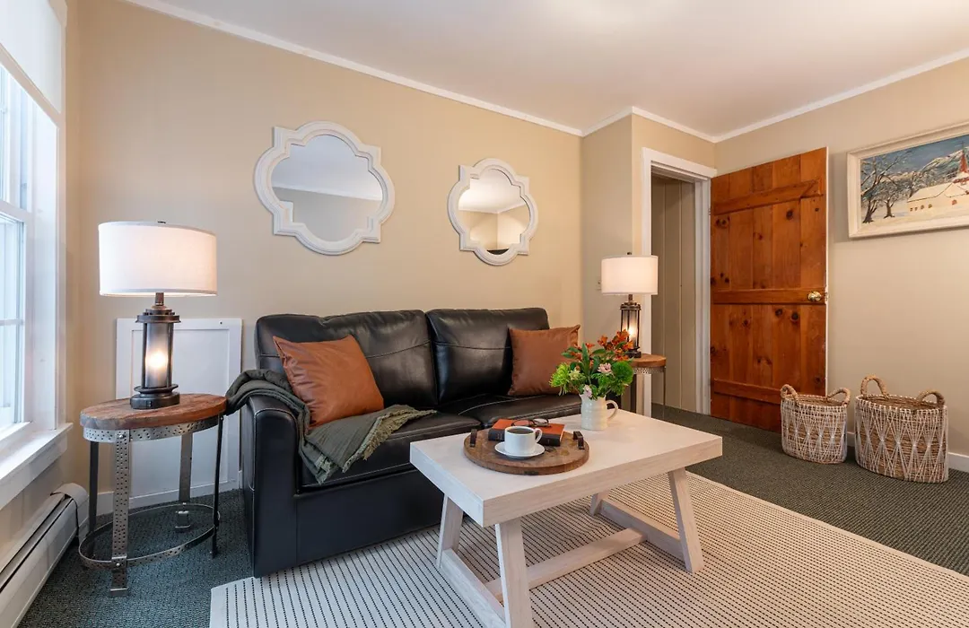 Tucker Hill Lodge-1