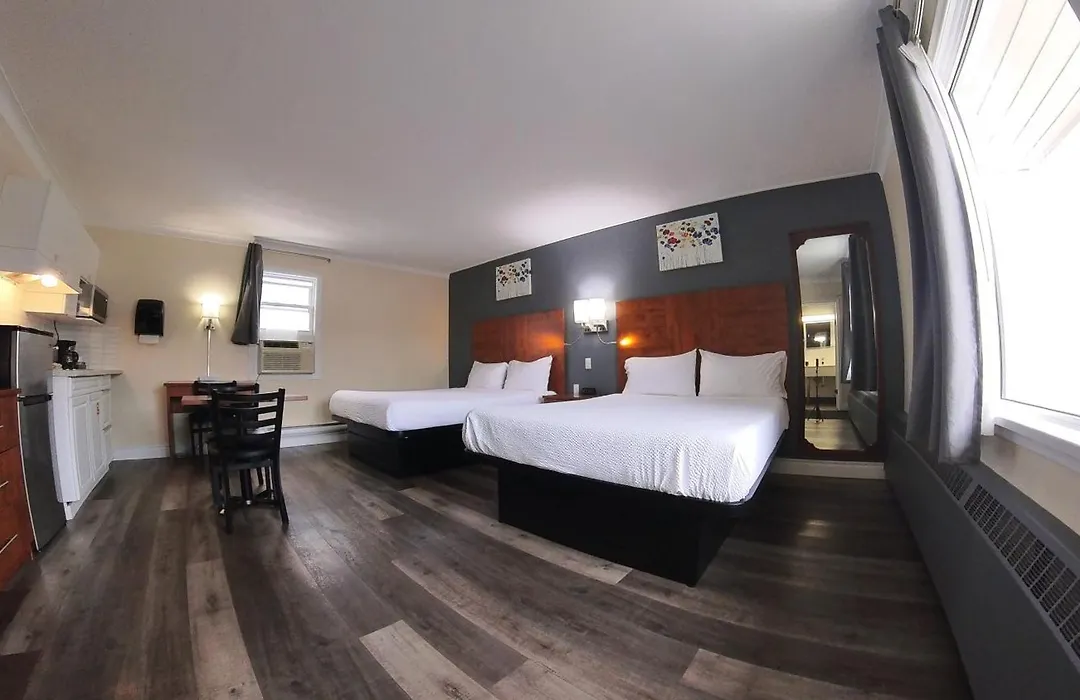 Moonlight Inn And Suites Sudbury-1