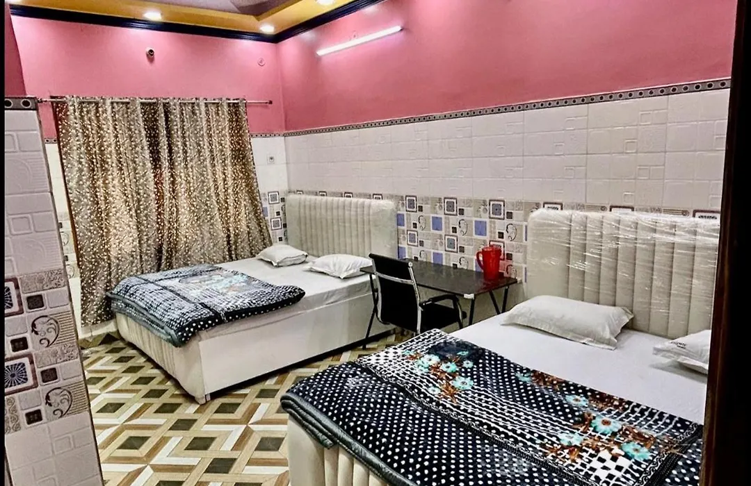 Hotel Jaipur Palace Near Red Fort-1
