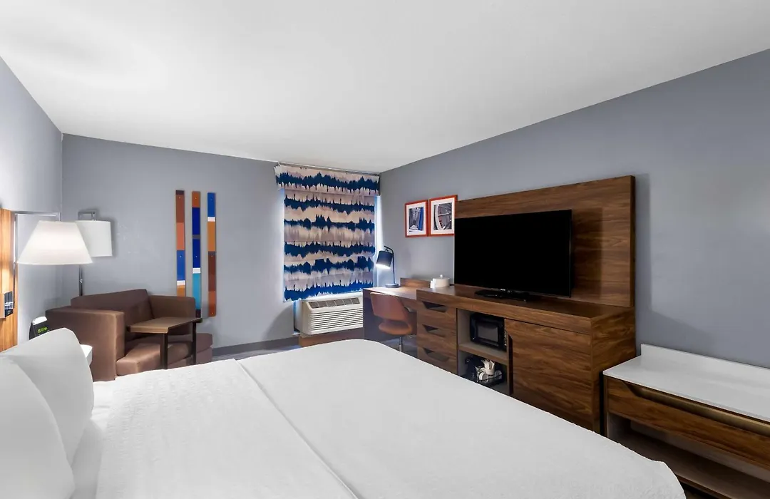 Hampton Inn Marion-1