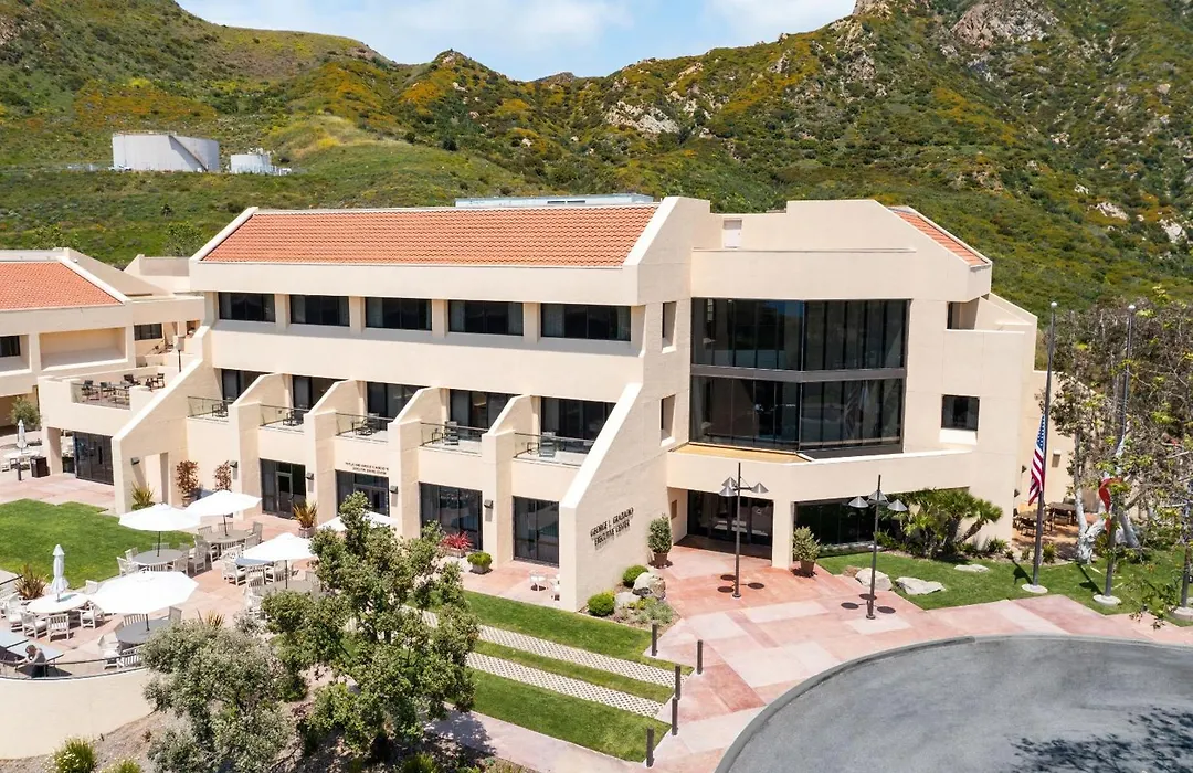Villa Graziadio Executive Center At Pepperdine University-1