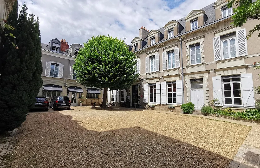 Hotel Du Mail-1