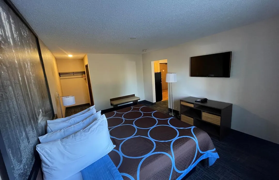 Super 8 By Wyndham Bemidji Mn-1
