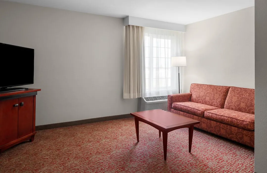 Larkspur Landing Extended Stay Suites Campbell-1