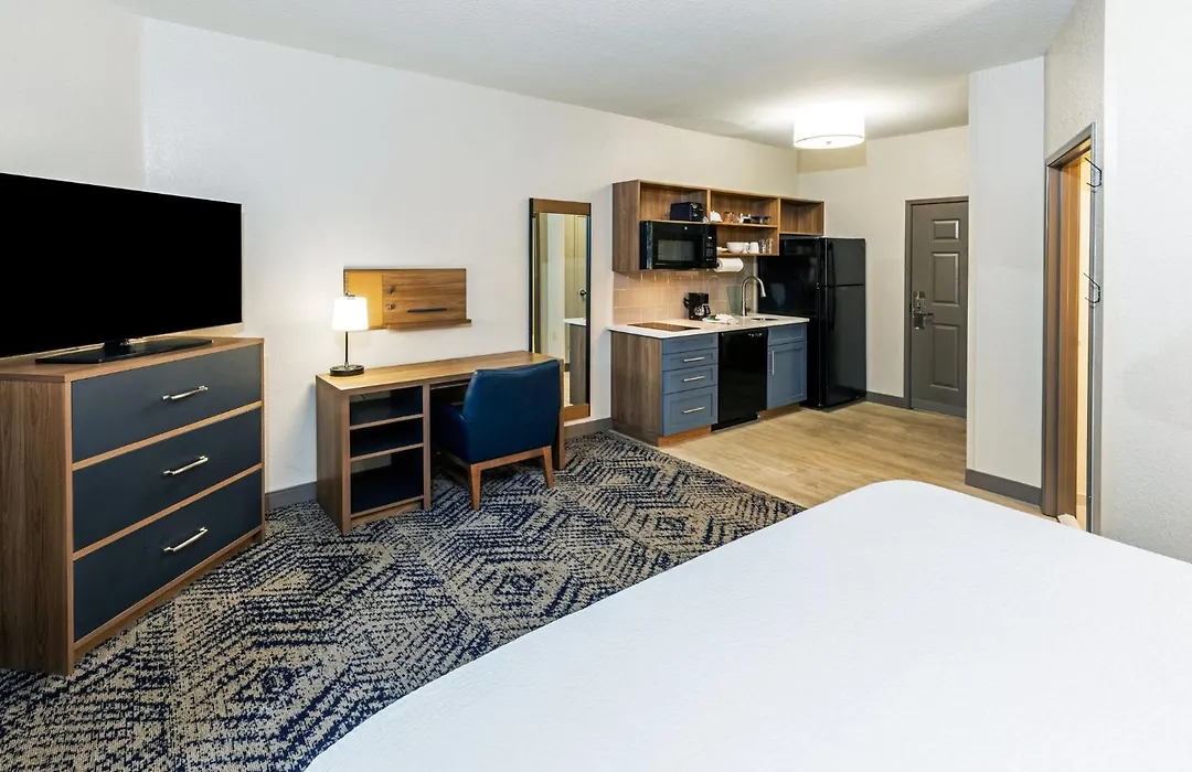 Candlewood Suites Fayetteville By Ihg-1