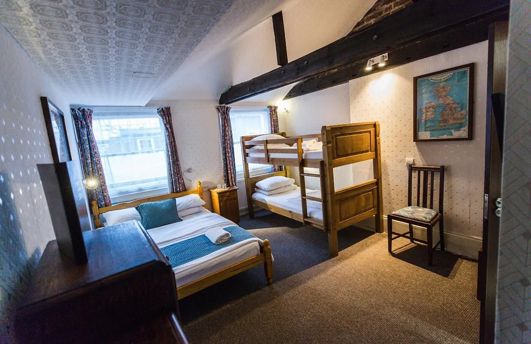 St Athans Hotel-1